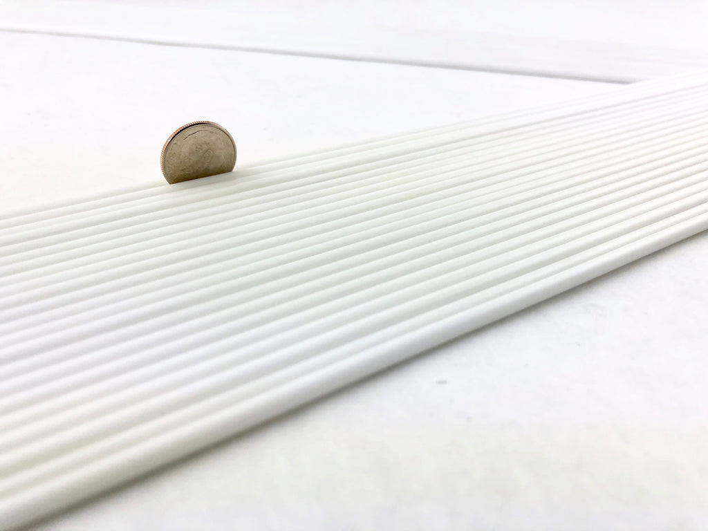 TAG-035 Dwarf White 2mm-3mm Stringers